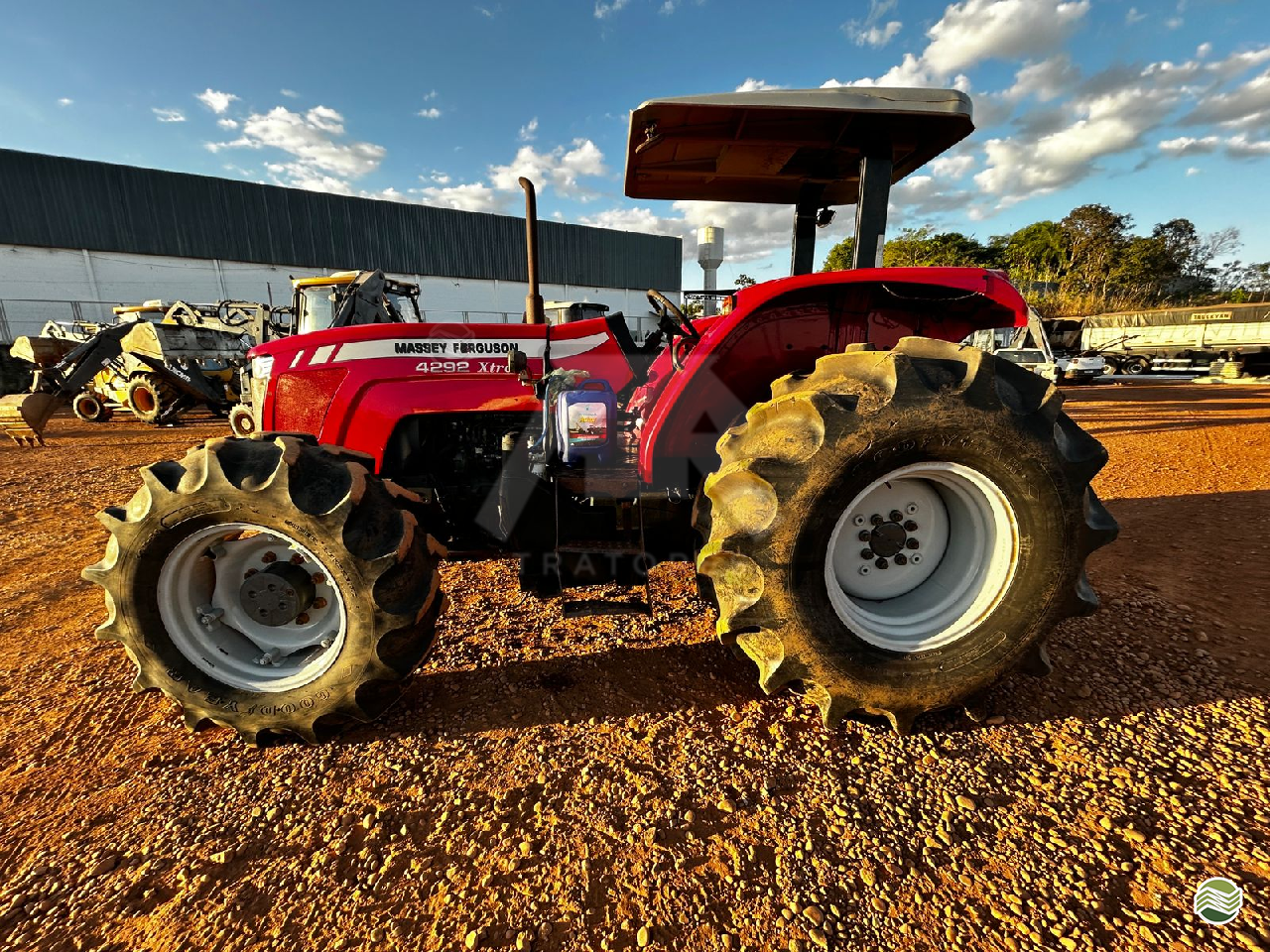 TRATOR MASSEY FERGUSON MF 4292 Tração 4x4 ATR Tratores PALMAS TOCANTINS TO